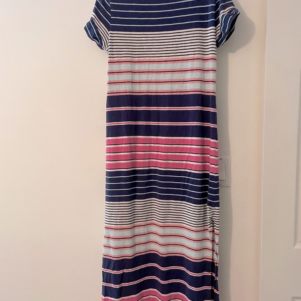 C&C California Cotton  Maxi Dress in Navy and Pink with small leg slits Large